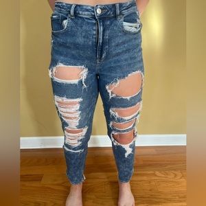 American Eagle Mom Jean